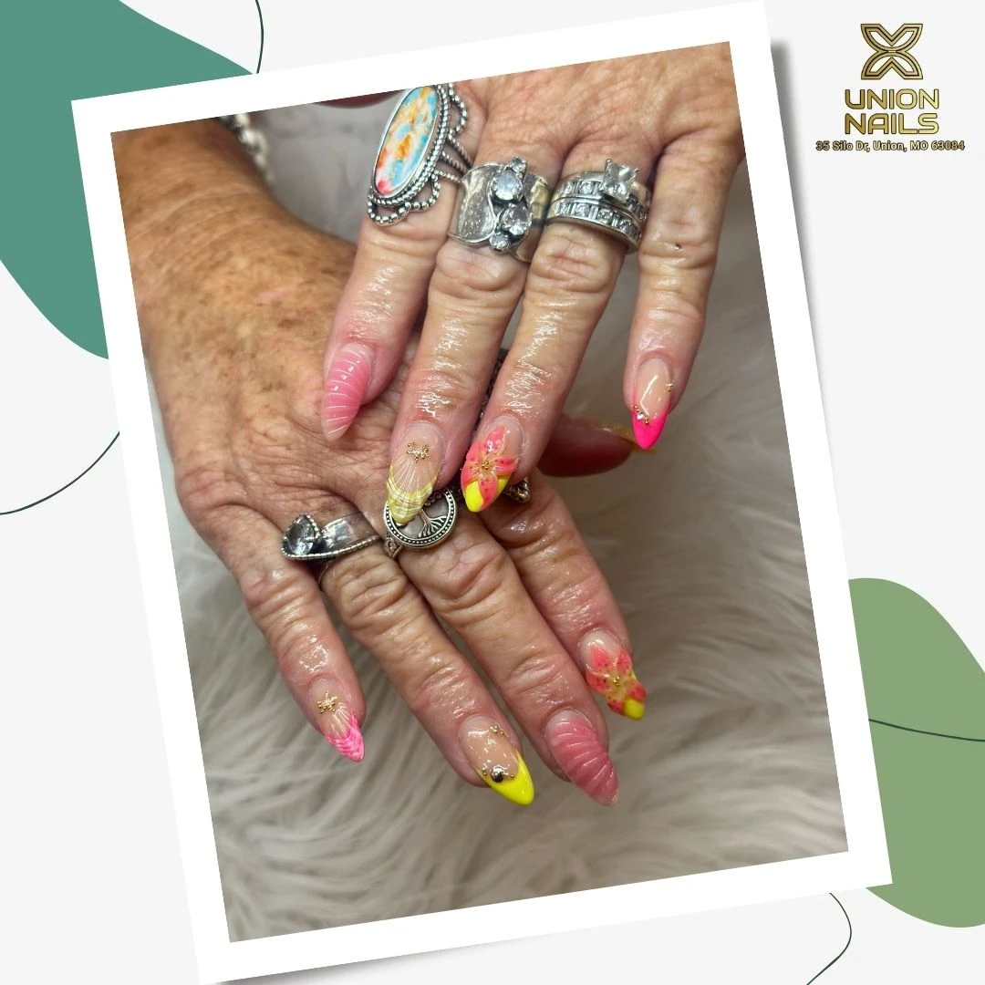 Nail colours